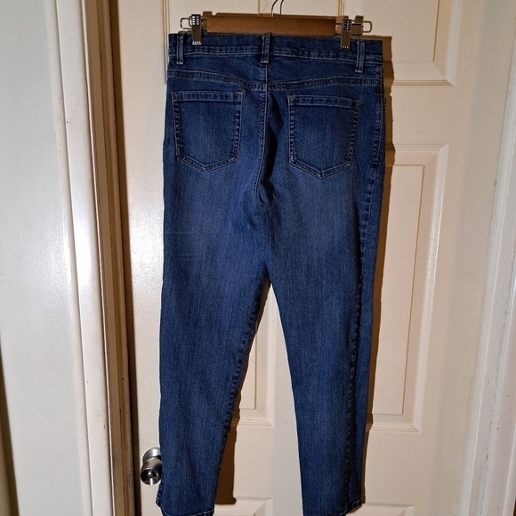 Gloria Vanderbilt jeans size 12p - Picture 2 of 3